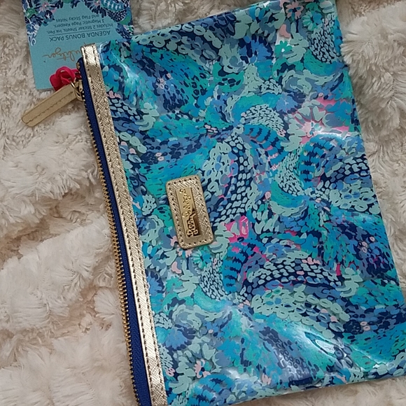 Lilly Pulitzer bundle 💙💕💚 - Picture 5 of 10